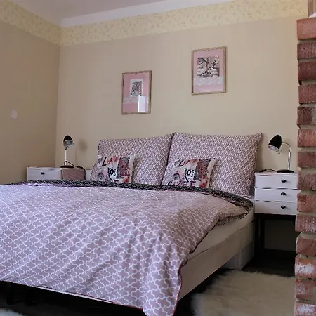 Apartmany U Basty Hlucin Exterior photo
